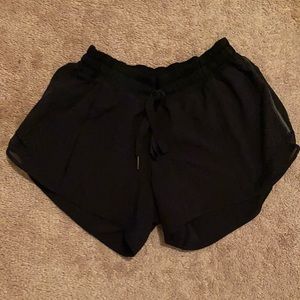 4’ black lululemon shorts